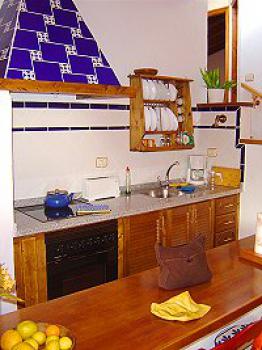 schönes Ferienhaus Teneriffa West bei Los Gigantes - die Küche