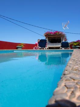 Pool der Ferienanlage auf Teneriffa