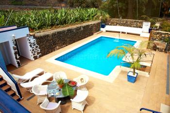 Kleines Ferienhaus mit Gemeinschaftspool