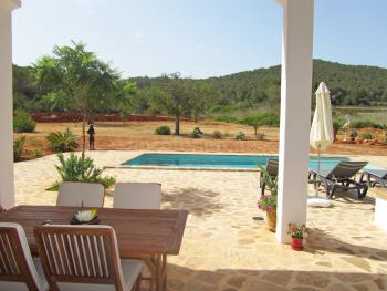 Ibiza Finca mit Pool in ruhiger Lage 