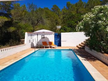 Finca mit Pool für 2-4 Personen